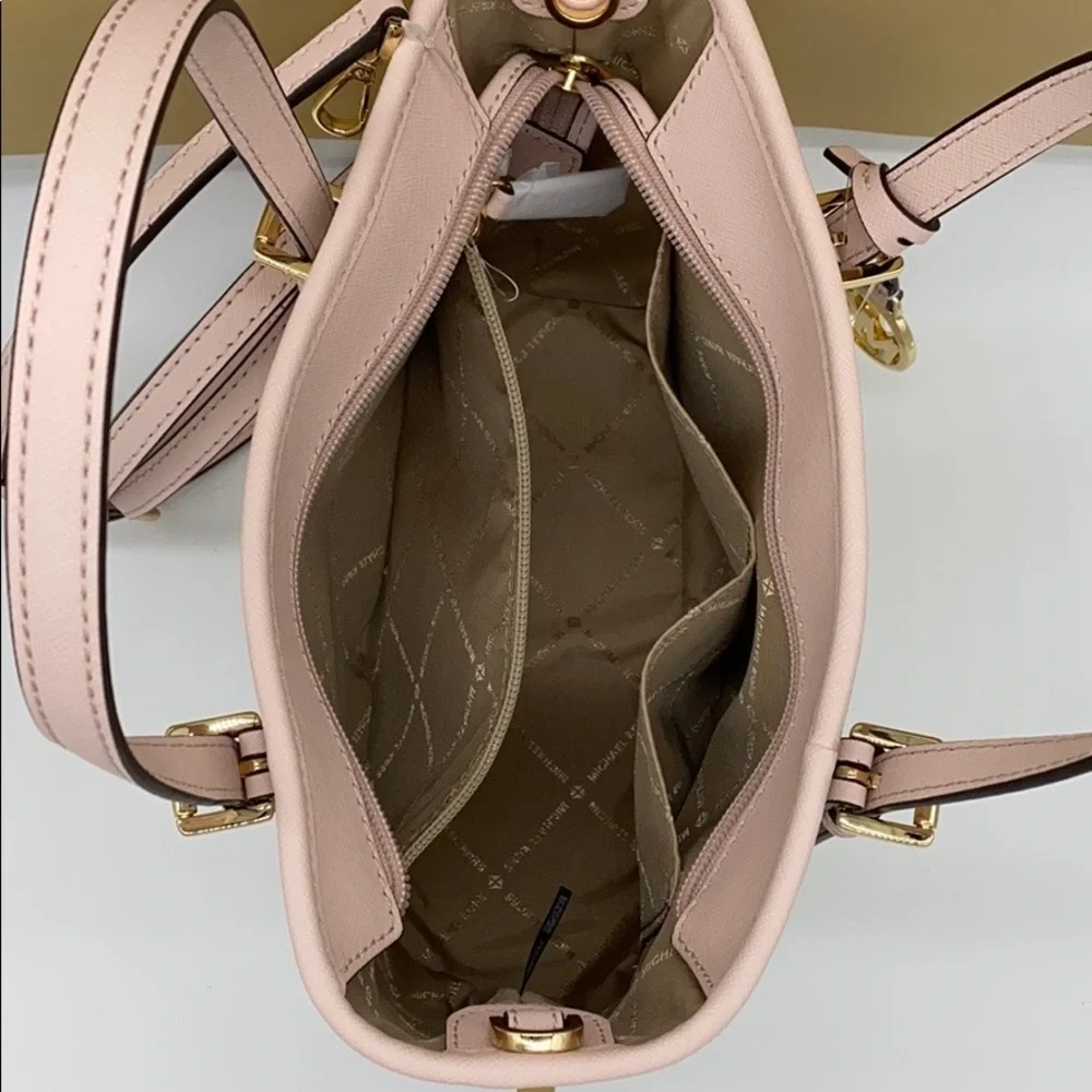 MICHAEL KORS XS CONVERTIBLE TOP ZIP TOTE